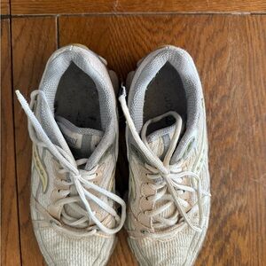 Saucony Gray and White Sneakers